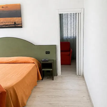 Sirena Hotel 3*