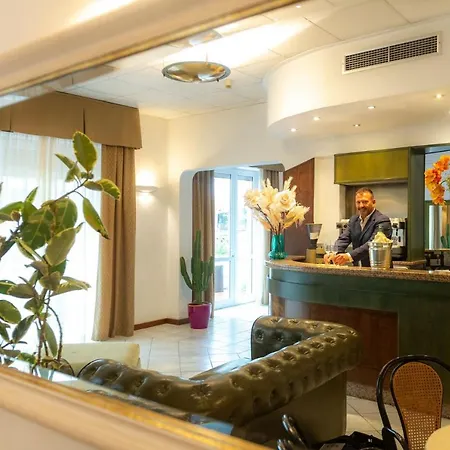 Sirena Hotel 3*