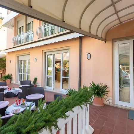 Hotel Sirena Lido di Camaiore